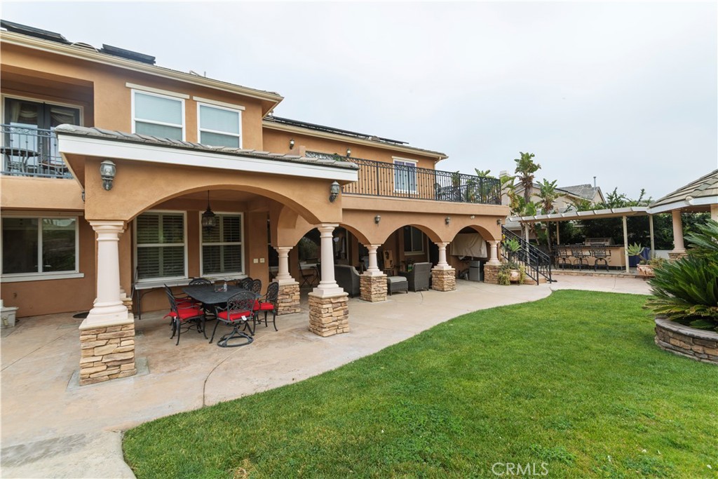 1084 Flager Ranch Road Corona, CA 92881 - Photo 2 of 58