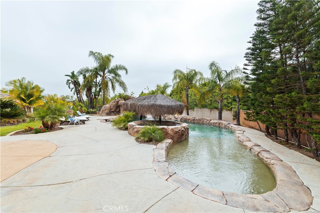 1084 Flager Ranch Road Corona, CA 92881 - Photo 5 of 58