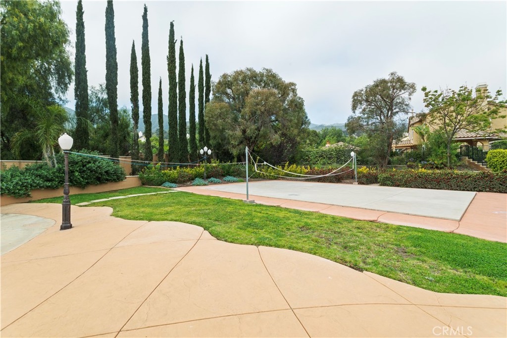 1084 Flager Ranch Road Corona, CA 92881 - Photo 7 of 58