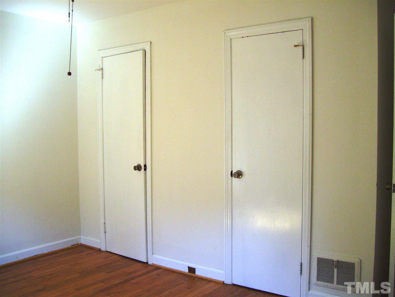 410 Jones Franklin Road Raleigh, NC 27606 - Photo 9 of 17