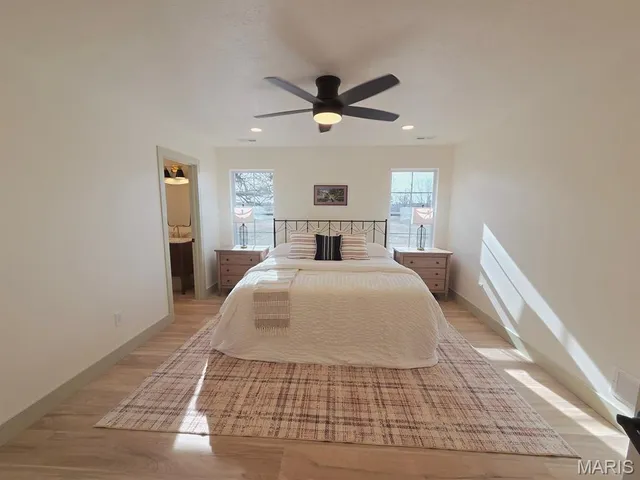 $285,500 | 301 Columbus Street, La Belle, MO 63447