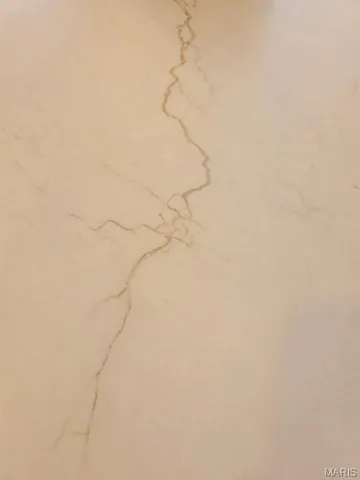 $285,500 | 301 Columbus Street, La Belle, MO 63447