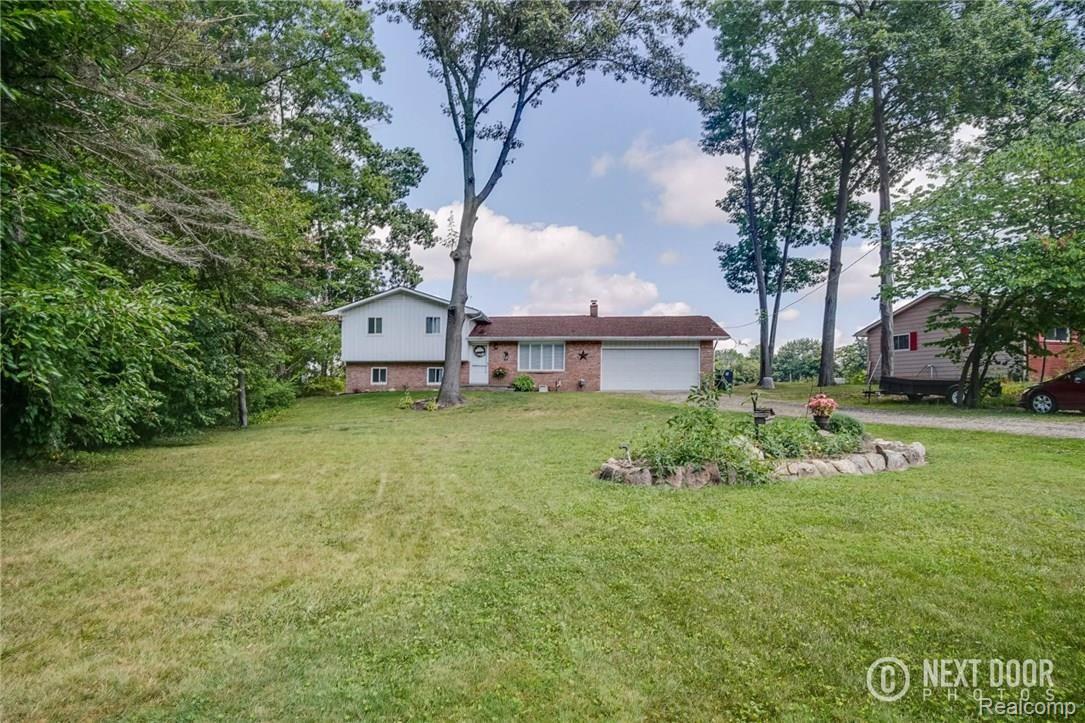 4356 Rurik Drive Howell, MI 48843 - Photo 38 of 64 DSC06207Blending.jpg