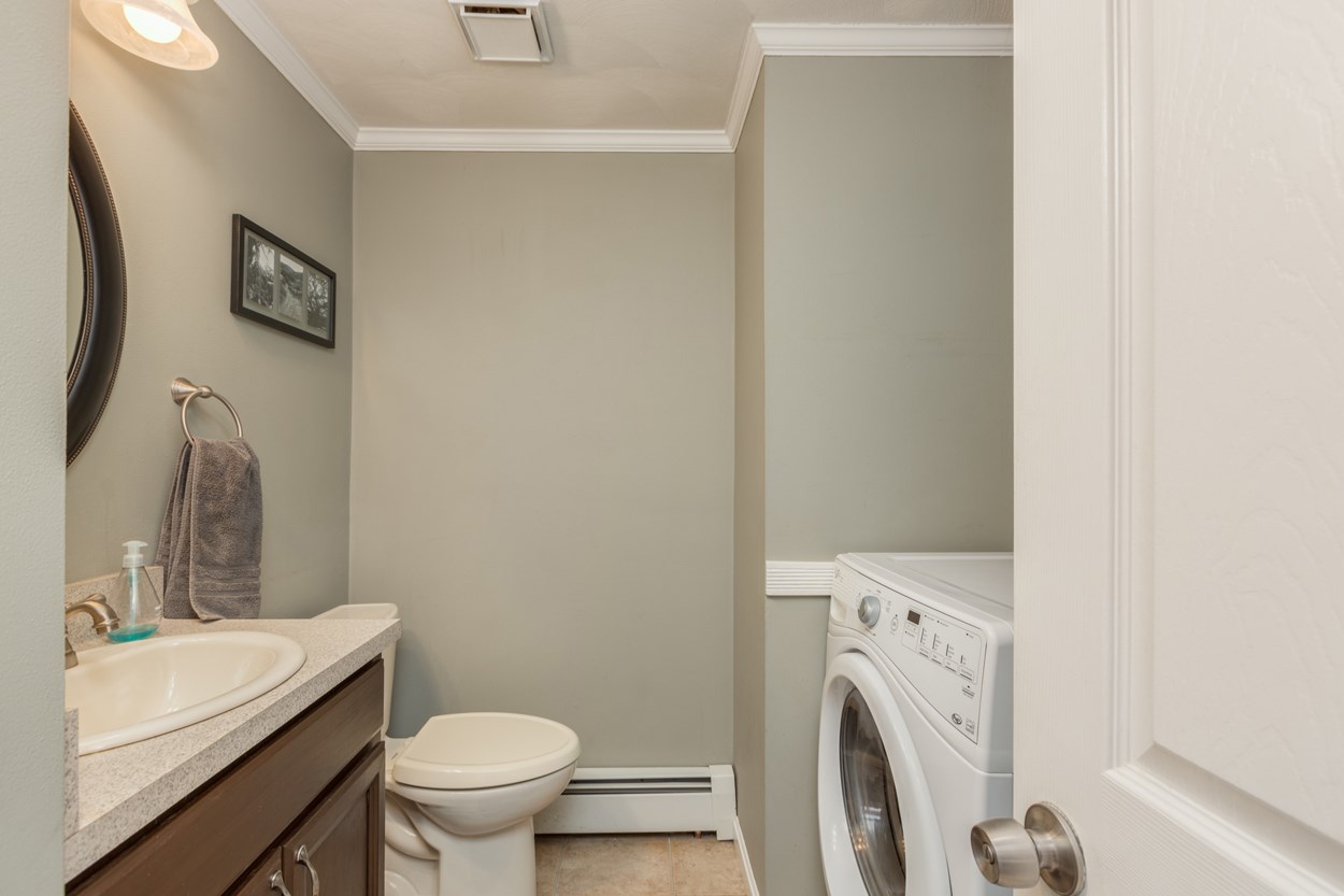 24 A Reed Street Londonderry, NH 03053 - Photo 14 of 24 Gallery Image 14