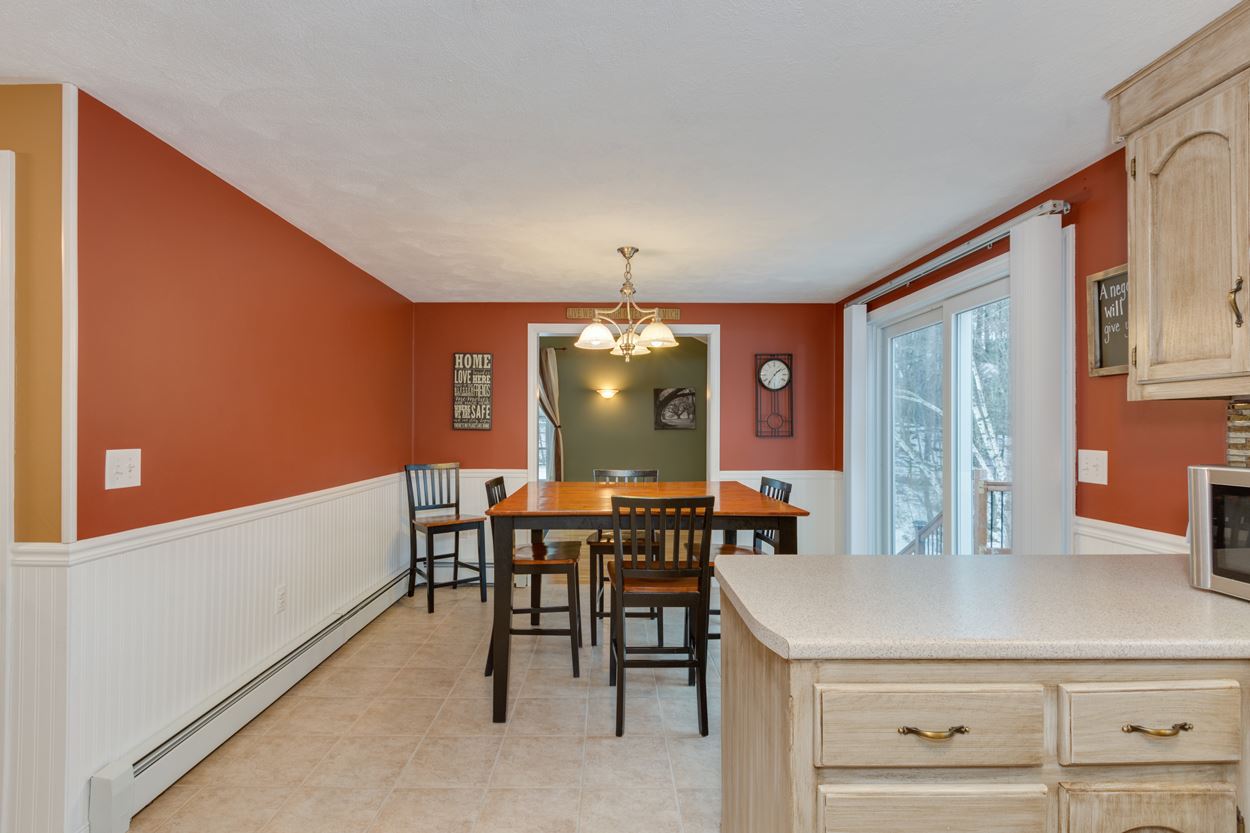 24 A Reed Street Londonderry, NH 03053 - Photo 7 of 24 Gallery Image 7