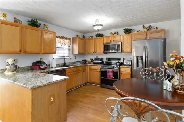 $284,900 | 1003 Gloria Grand Boulevard, McDonough, GA 30252