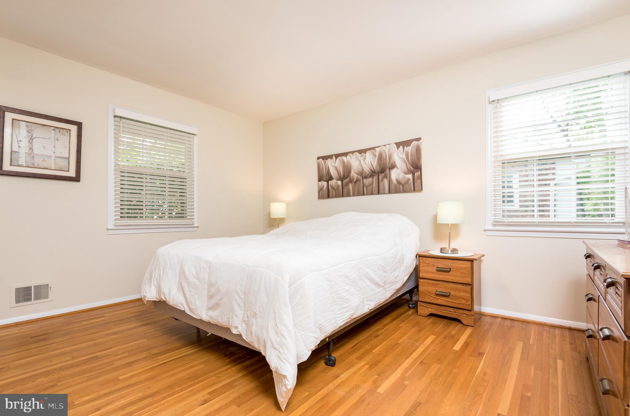 6152 Roxbury Avenue Springfield, VA 22152 - Photo 25 of 40