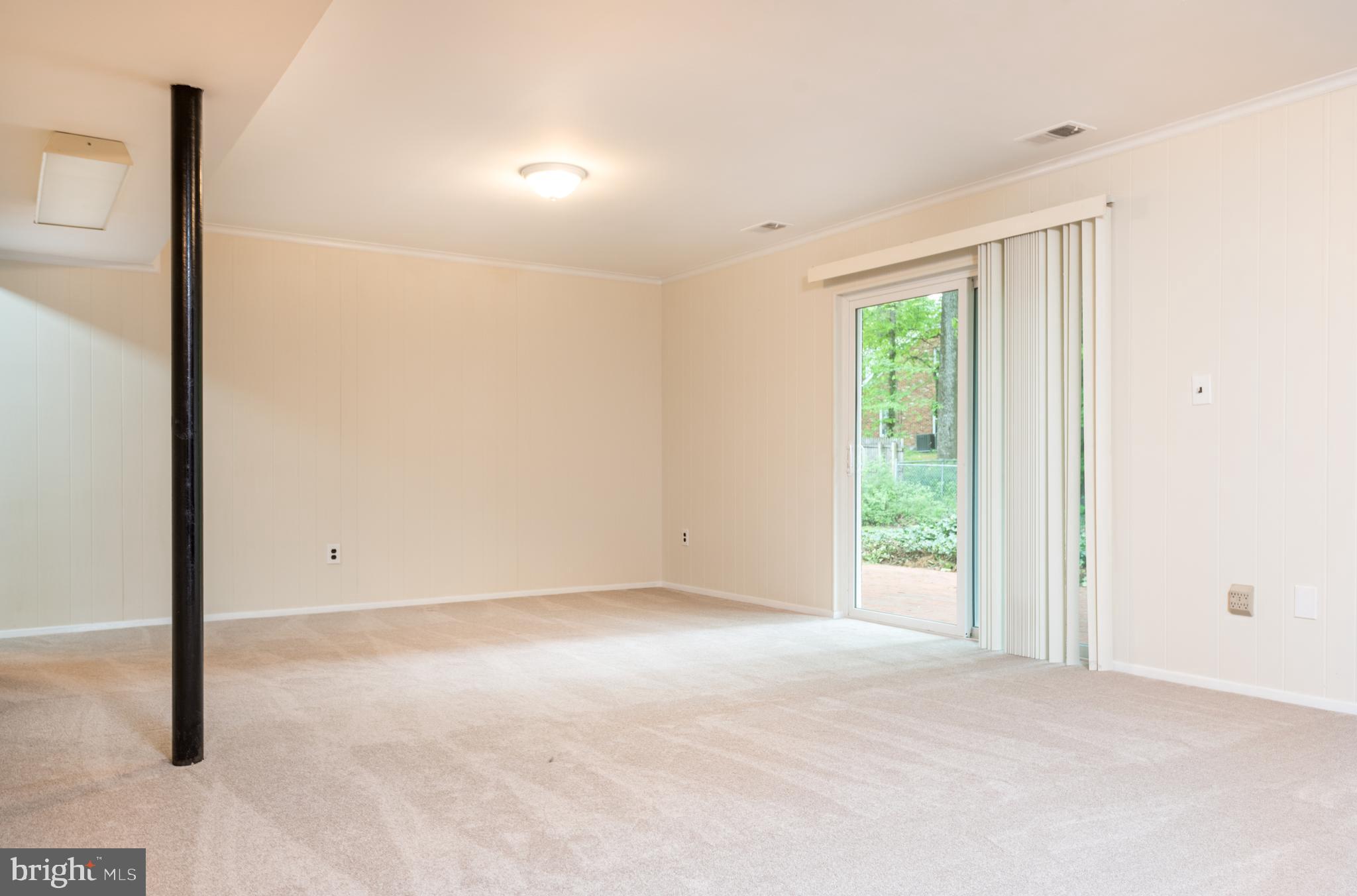 6152 Roxbury Avenue Springfield, VA 22152 - Photo 29 of 40