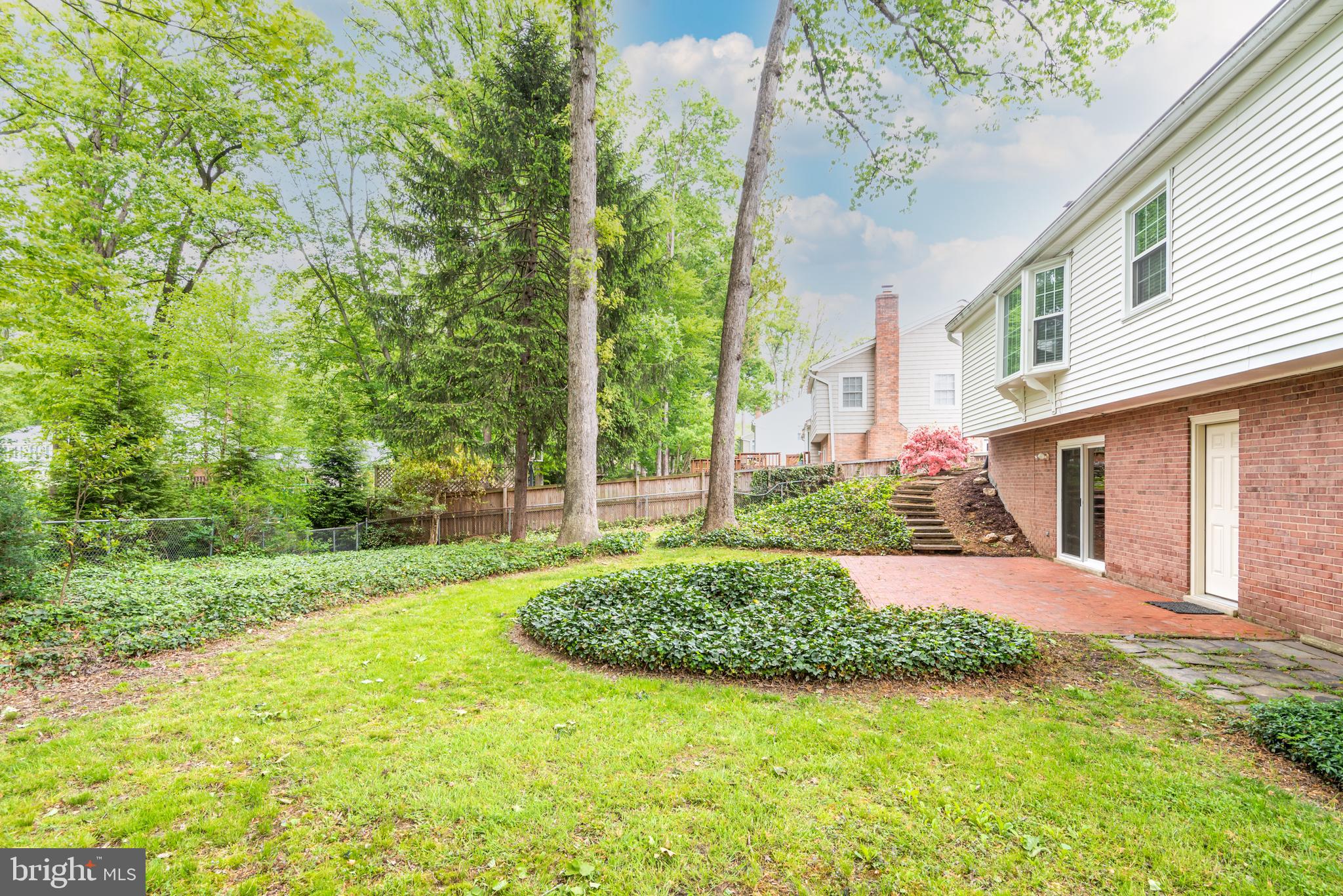 6152 Roxbury Avenue Springfield, VA 22152 - Photo 37 of 40