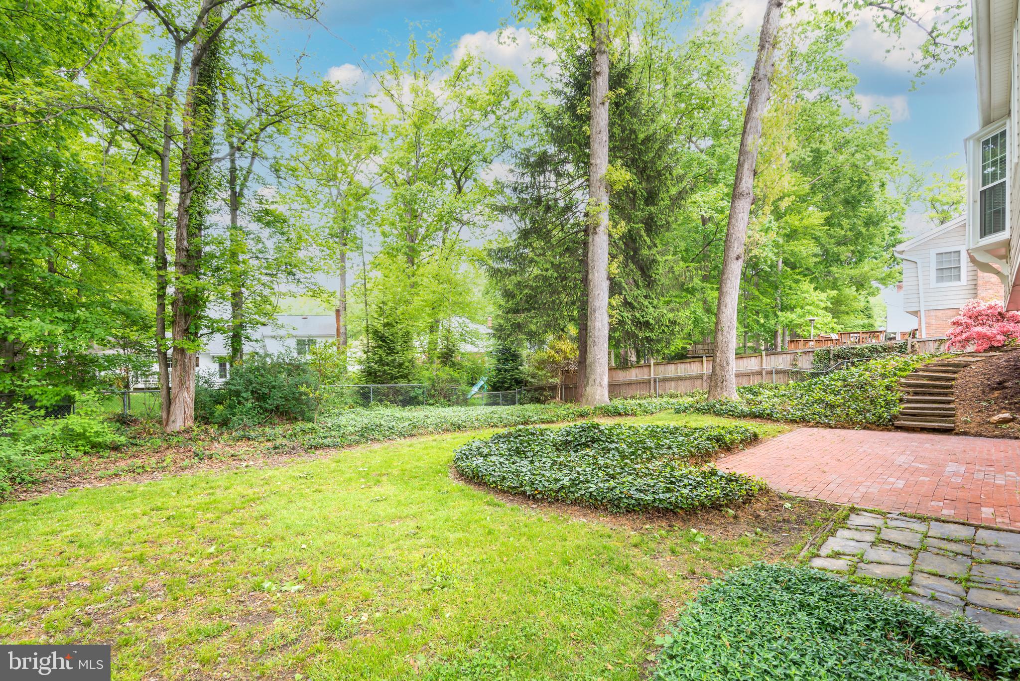 6152 Roxbury Avenue Springfield, VA 22152 - Photo 38 of 40