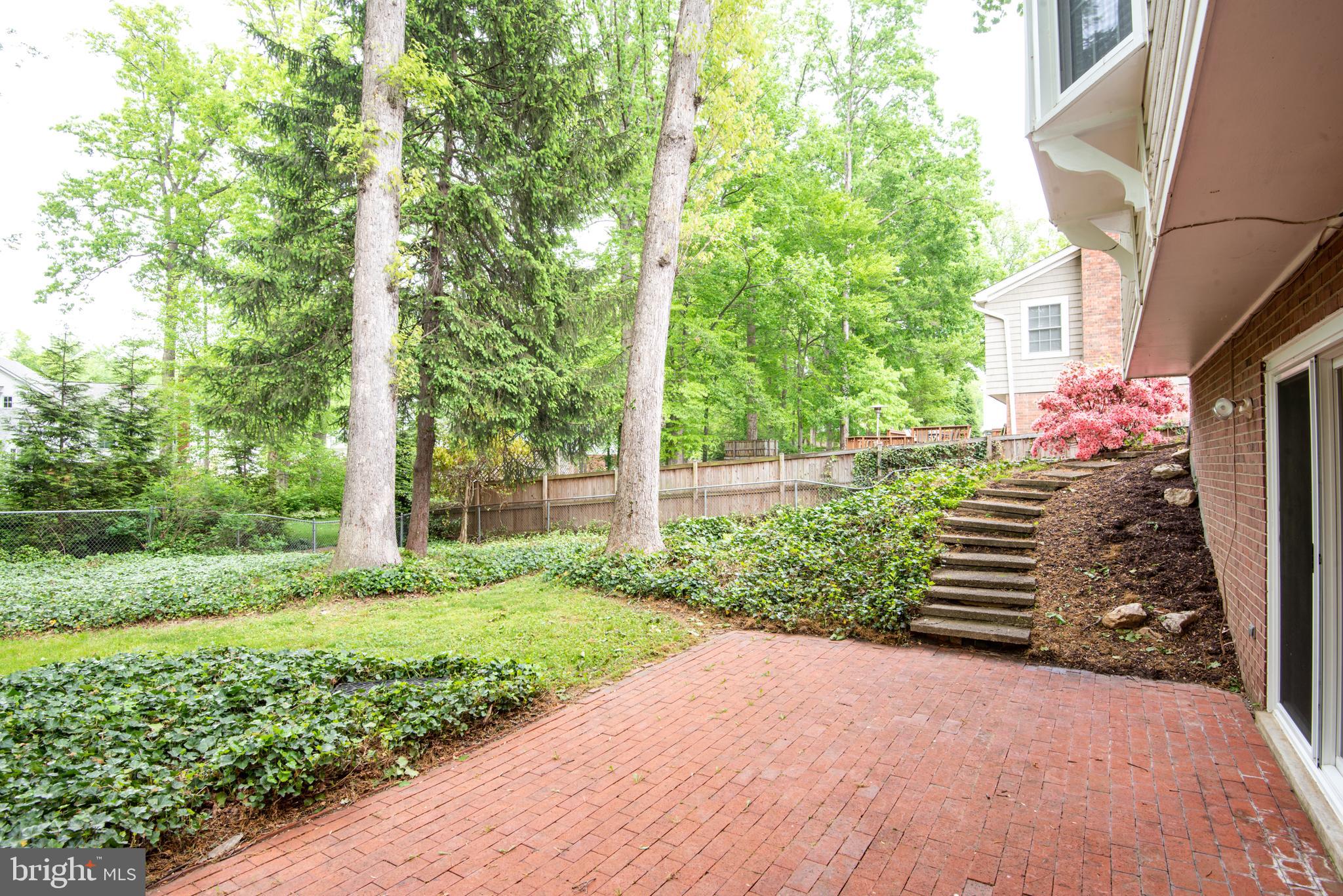 6152 Roxbury Avenue Springfield, VA 22152 - Photo 39 of 40