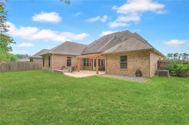 $549,000 | 1056 Spring Haven Lane, Madisonville, LA 70447