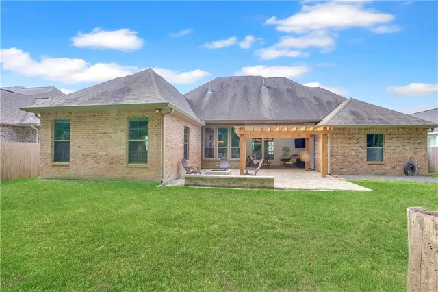 $549,000 | 1056 Spring Haven Lane, Madisonville, LA 70447