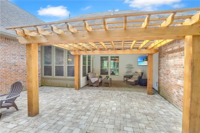 $549,000 | 1056 Spring Haven Lane, Madisonville, LA 70447