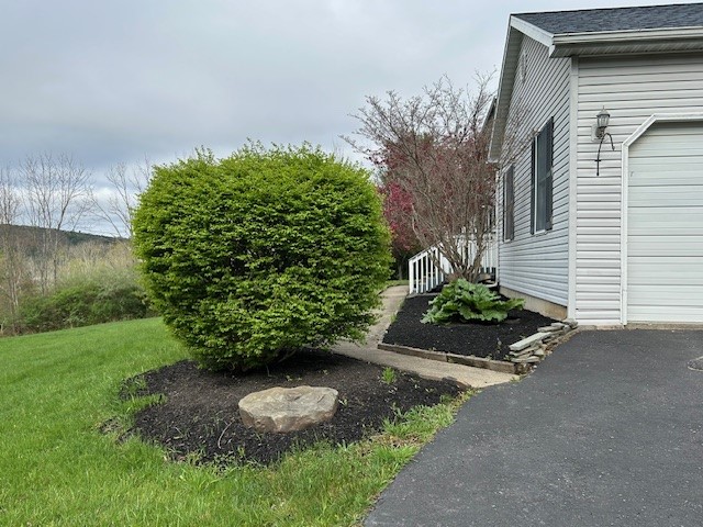 165 Meeker Road Vestal, NY 13850 - Photo 8 of 49