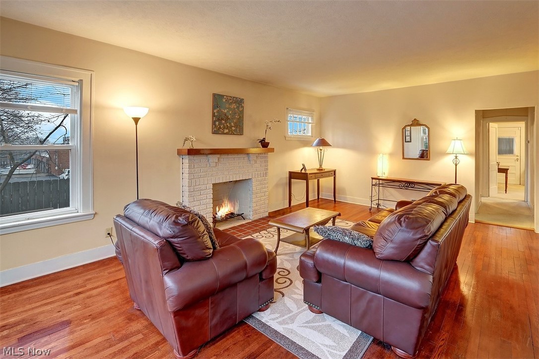 1741 Middlehurst Road Cleveland, OH 44118 - Photo 4 of 22 Gallery Image 4
