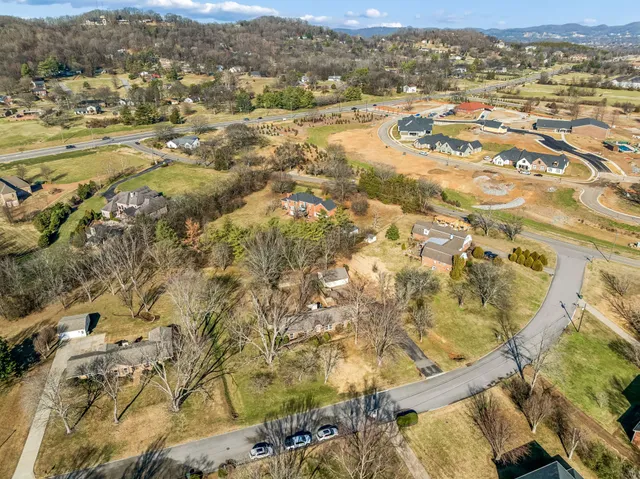 $1,095,000 | 1403 Bowman Lane, Brentwood, TN 37027