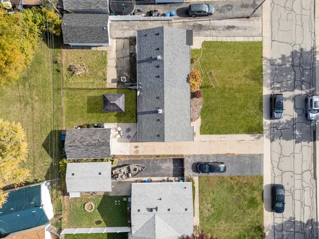 $219,900 | 4042 West 89th Place, Hometown, IL 60456