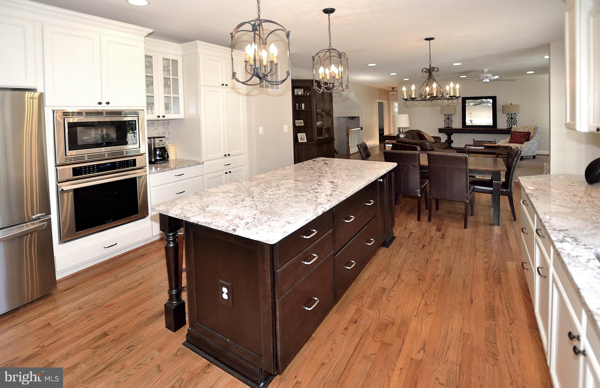 8738 Center Road, Unit 1 Springfield, VA 22152 - Photo 13 of 55