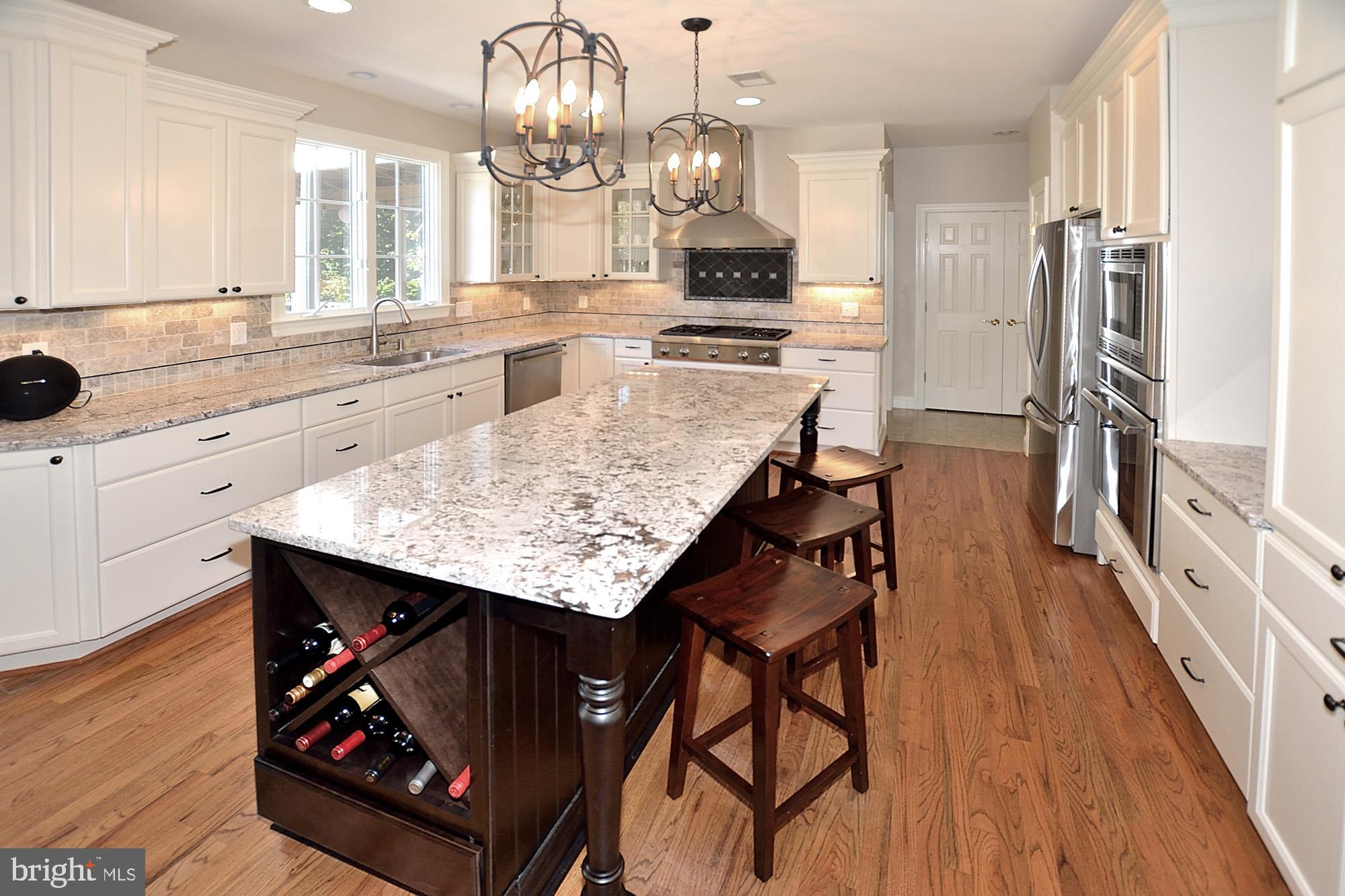 8738 Center Road, Unit 1 Springfield, VA 22152 - Photo 14 of 55