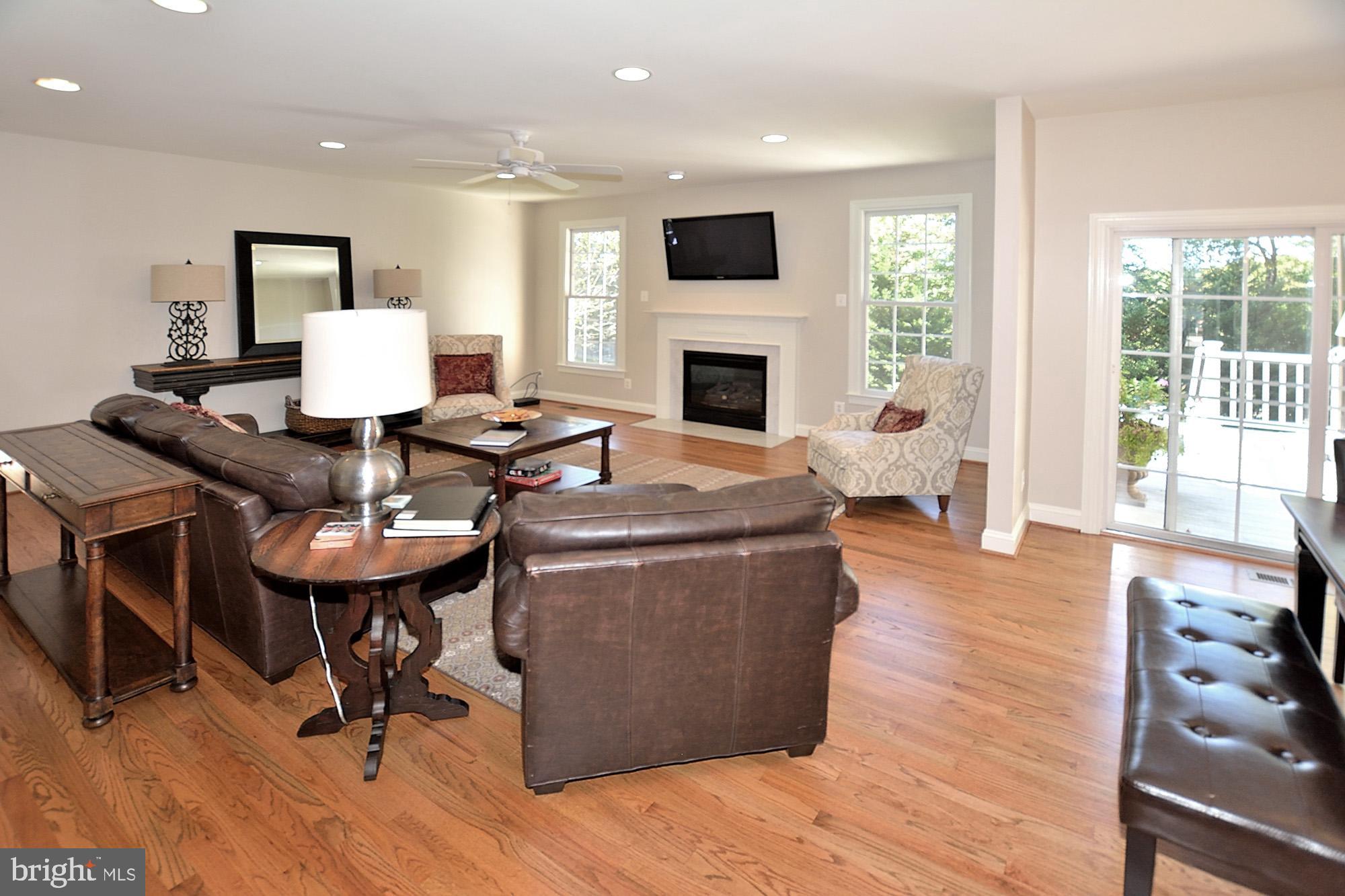 8738 Center Road, Unit 1 Springfield, VA 22152 - Photo 19 of 55