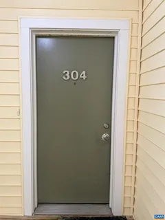 $255,000 | 510 Davis Mills Drive, Unit 304, Harrisonburg, VA 22801