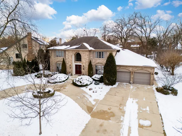 $1,100,000 | 7624 Forest Hill Road, Burr Ridge, IL 60527