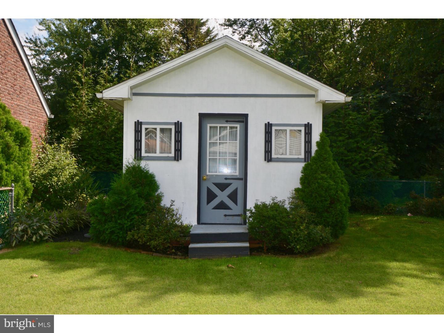 126 Princeton Road Audubon, NJ 08106 - Photo 24 of 25 Storage Shed