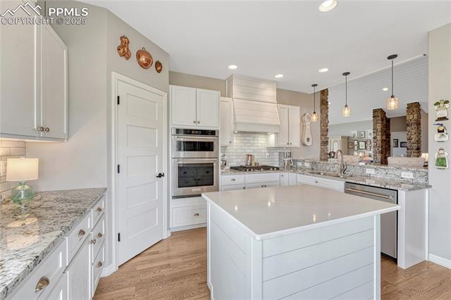 16256 Ridge Run Drive Colorado Springs, CO 80908 - Photo 11 of 50 Gallery Image 11