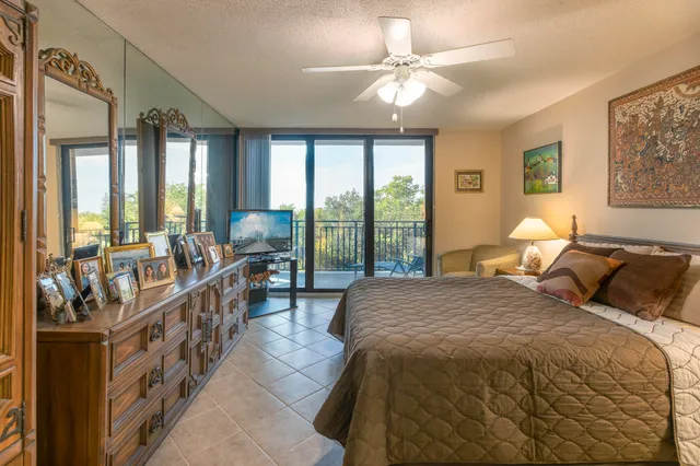 $899,000 | 1800 Atlantic Boulevard, Unit 308A, Key West, FL 33040