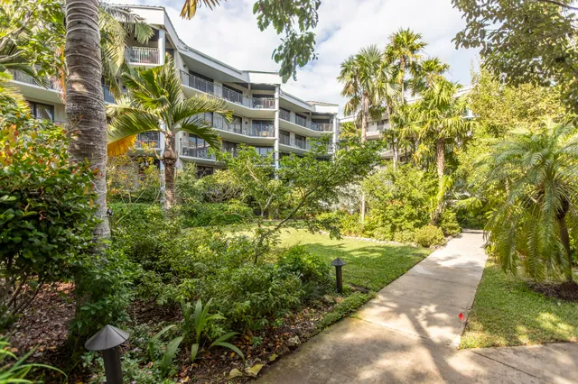 $899,000 | 1800 Atlantic Boulevard, Unit 308A, Key West, FL 33040