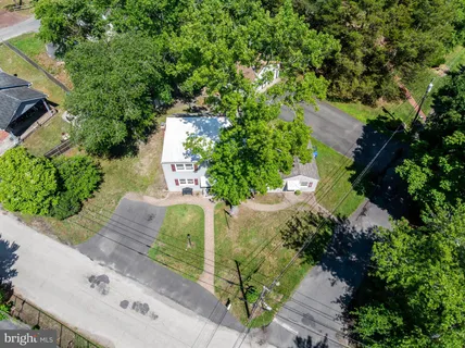 $550,000 | 125 Iroquois Trail, Medford Lakes, NJ 08055