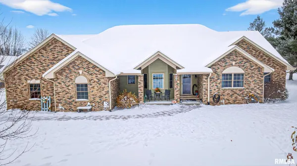 $369,900 | 5759 Riverview Road, Thomson, IL 61285