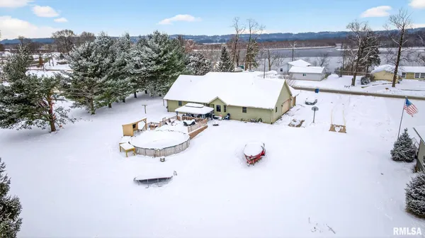 $369,900 | 5759 Riverview Road, Thomson, IL 61285