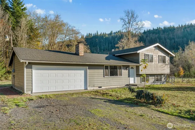 $450,000 | 124 Highland Valley Road, Morton, WA 98356