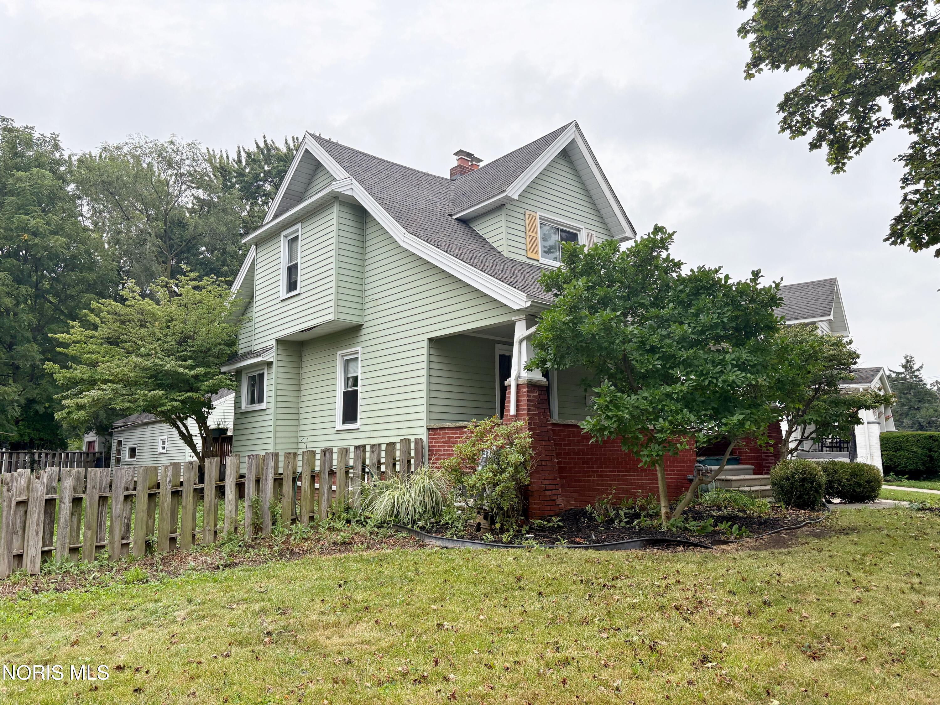 3237 Rocksberry Avenue Toledo, OH 43614 - Photo 3 of 23 Gallery Image 3