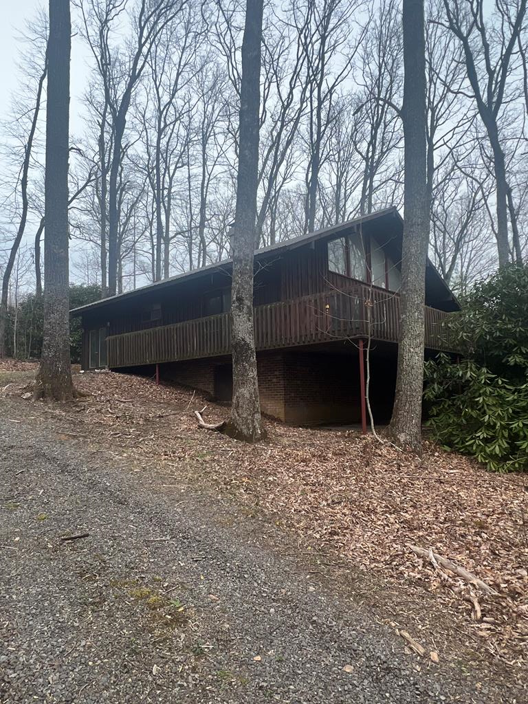 18 Chestnut Ridge Hillsville, VA 24343 - Photo 1 of 1 Gallery Image 1