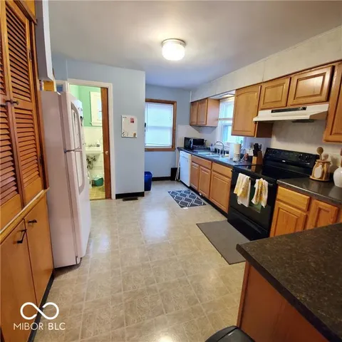 $2,800 | 4635 Rookwood Avenue, Indianapolis, IN 46208