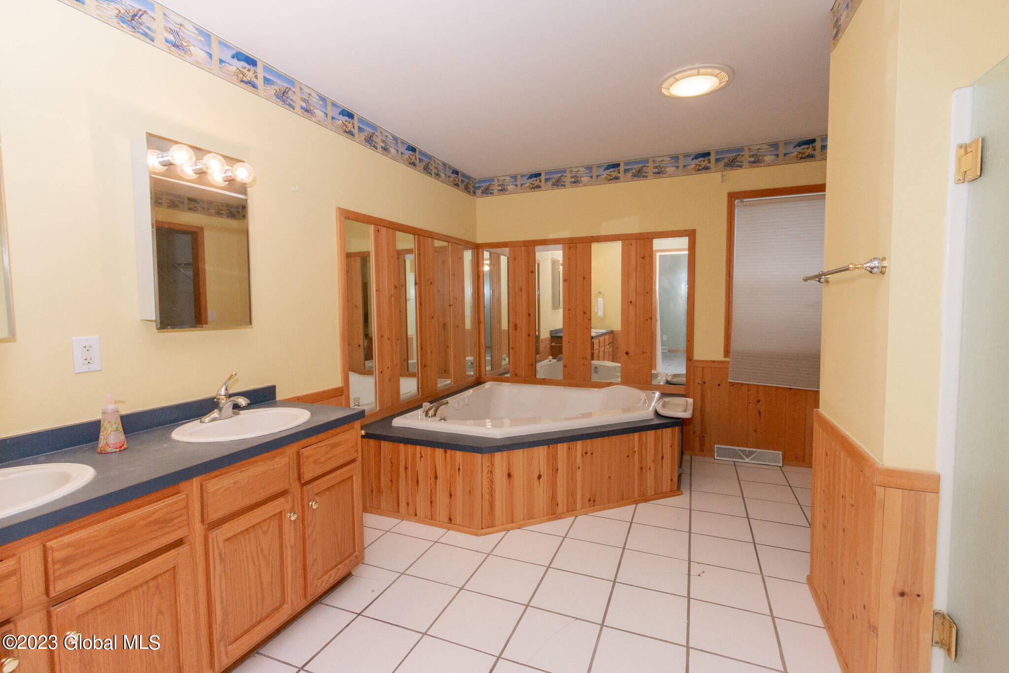117 Juergens Point Road Mayfield, NY 12117 - Photo 32 of 62 117 Juergens Point Rd, Int.-25