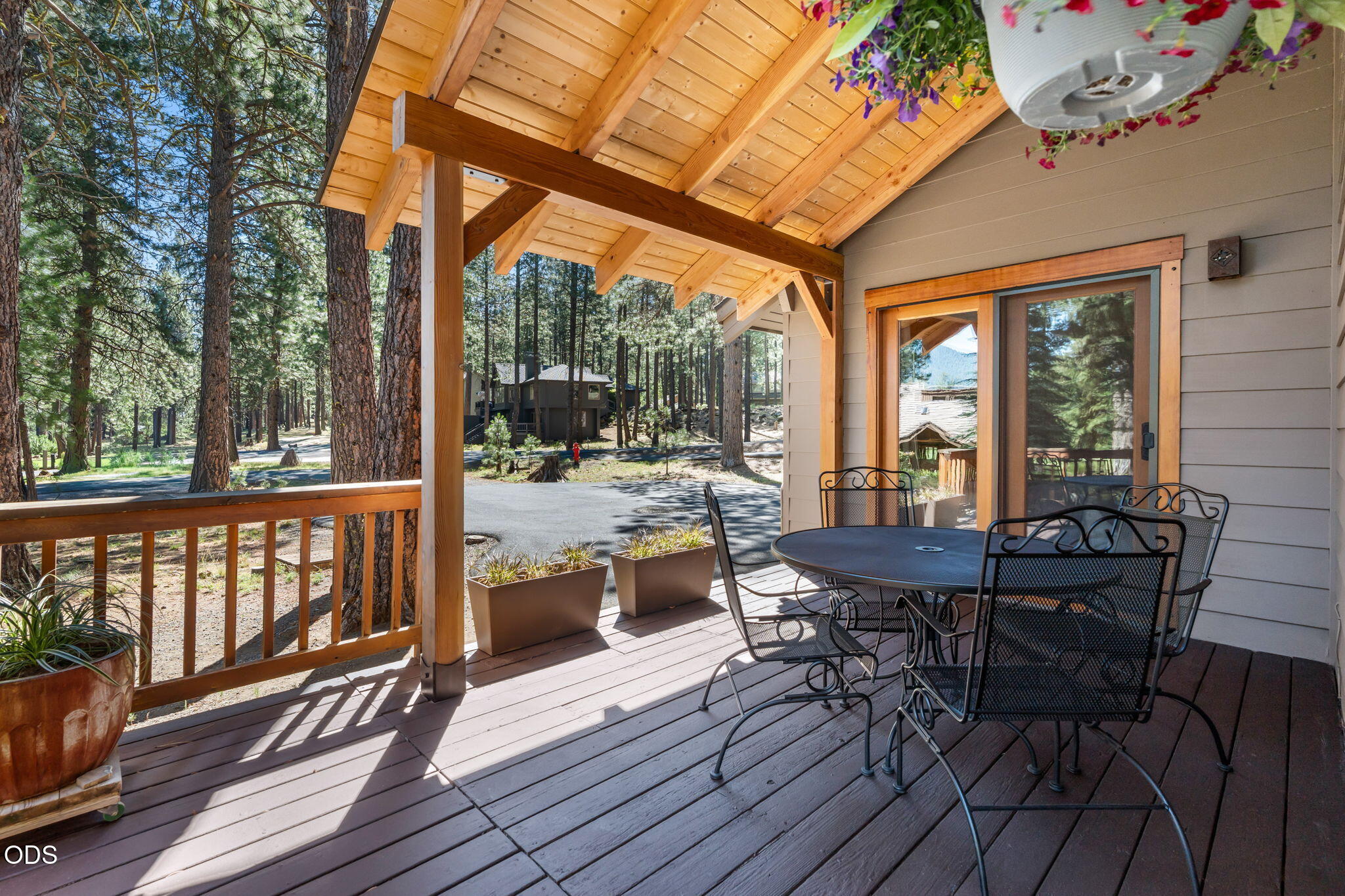 13737 Speedwell, Unit GM 87 Black Butte Ranch, OR 97759 - Photo 10 of 36