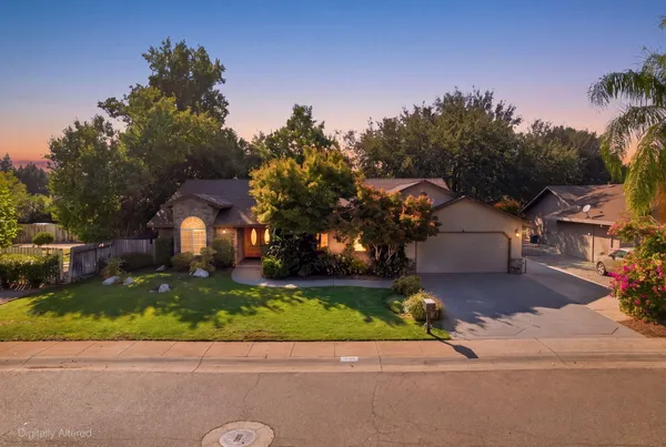 $549,000 | 4680 Fiddleneck Drive, Redding, CA 96002