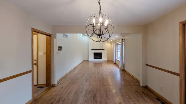 $3,100 | 205 San Carlos Road, Minooka, IL 60447