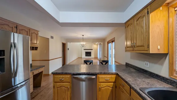 $3,100 | 205 San Carlos Road, Minooka, IL 60447