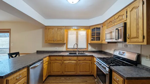 $3,100 | 205 San Carlos Road, Minooka, IL 60447