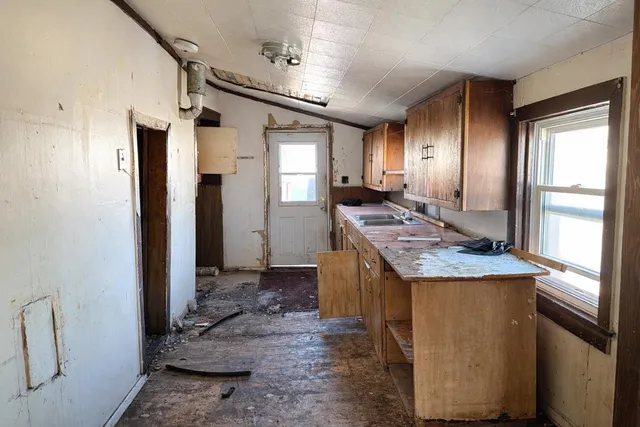 $50,000 | 931 7th Street, Rock Springs, WY 82901