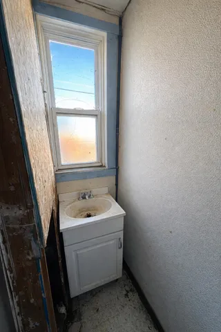 $50,000 | 931 7th Street, Rock Springs, WY 82901