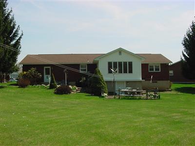 3416 Barklay Road Whitehall, PA 18052 - Photo 2 of 2 Gallery Image 2