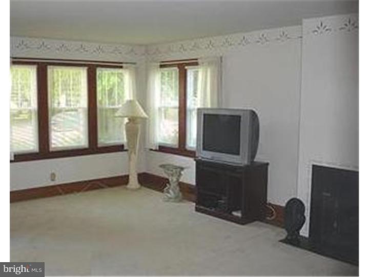 226 Walker Road Dover, DE 19904 - Photo 2 of 12 Gallery Image 2