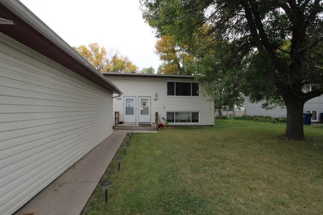 $275,000 | 3107 Covent Garden Street South, Moorhead, MN 56560