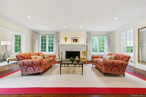 $2,499,000 | 3 Walworth Avenue, Scarsdale, NY 10583